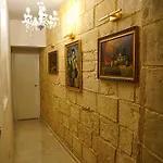 Historic Maisonette With Sea View