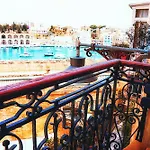 Historic Maisonette With Sea View Daire