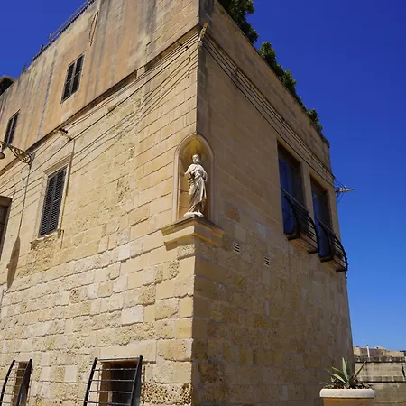 شقة Historic Maisonette With Sea View