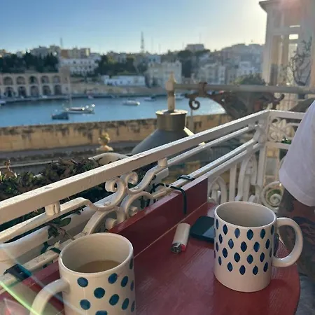 Historic Maisonette With Sea View Lejlighed *